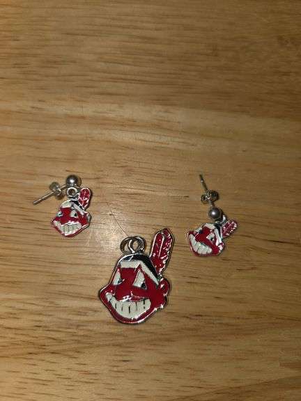 Guardian earring & pendant