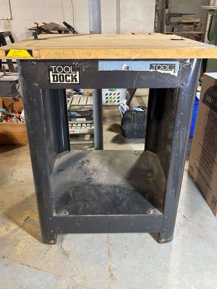 Tool Dock Table - Auction Ohio
