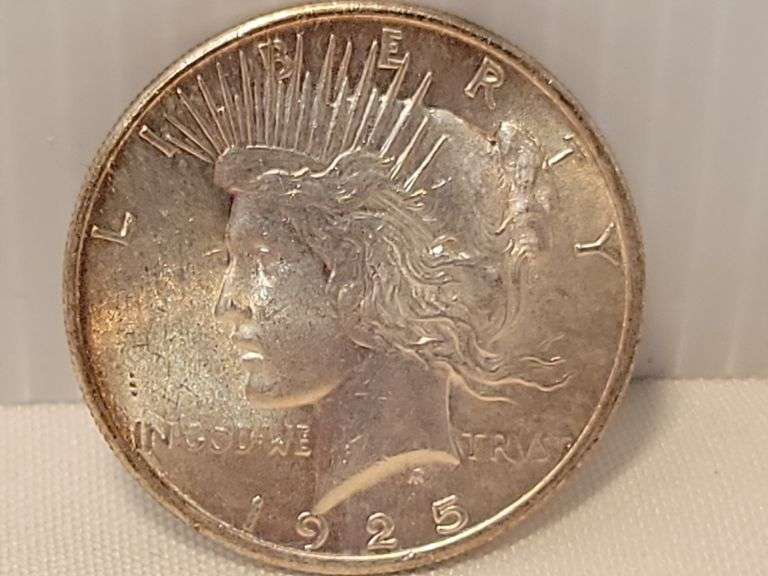 1925 Peace Dollar - UNC