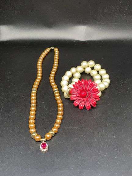 Costume Pearl Necklace