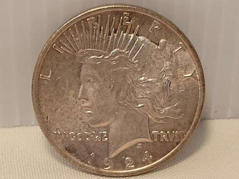 1924 Peace Dollar - XF
