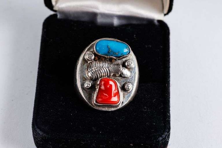 Vintage Sterling Silver Navajo Ring with Turquoise and Coral - Auction Ohio