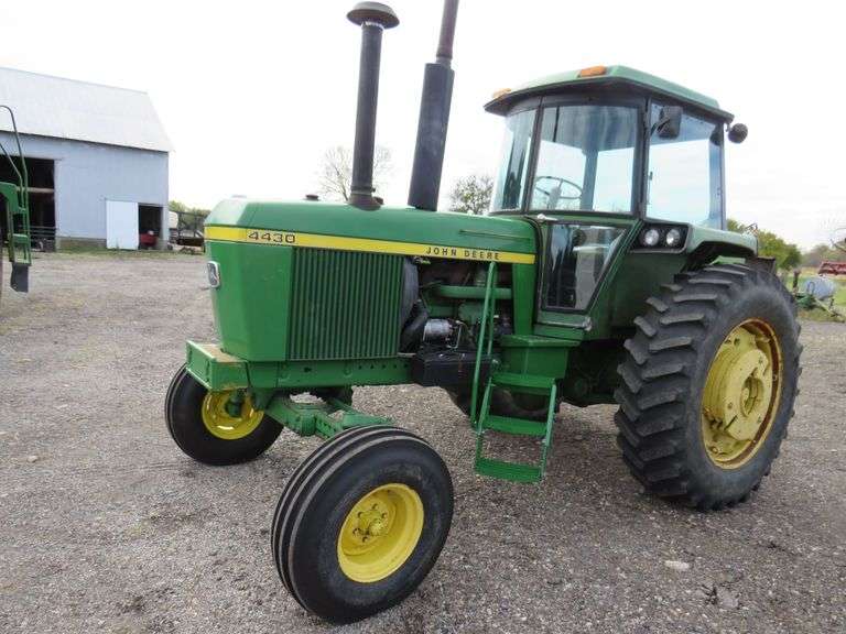 1974 JD 4430 D Tractor