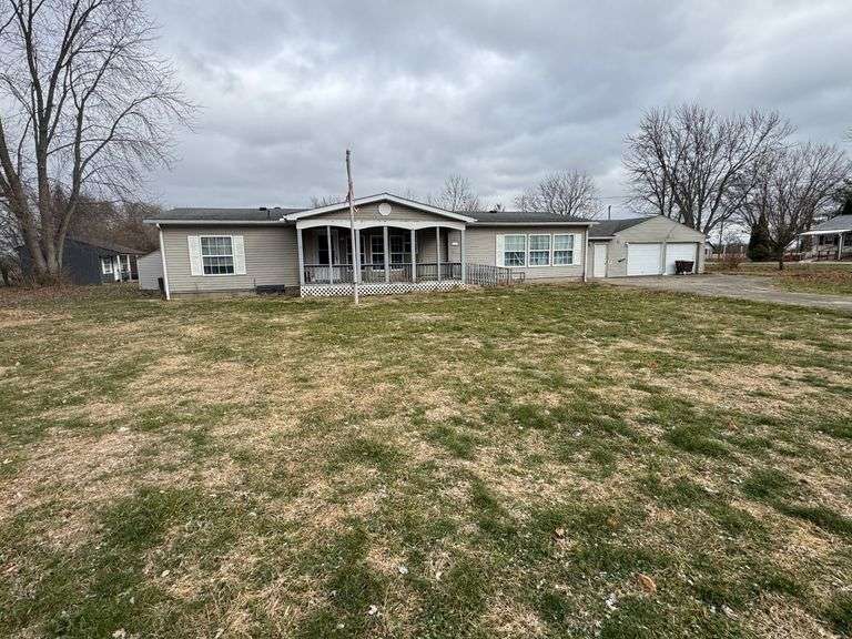 20338 Five Points Pike Road, Williamsport, Ohio 43164 - Reserve: $100,000