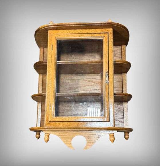 Wall-Mountable Oak Display Cabinet with Glass Door and Shelves