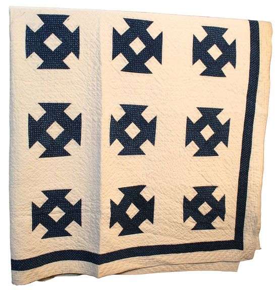 VINTAGE BLUE AND WHITE SHOO FLY BLOCK PATTERNED QUILT. - Auction Ohio