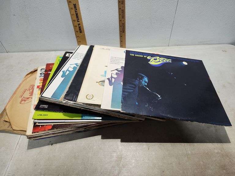 31 Assorted Records, See Photos - Auction Ohio