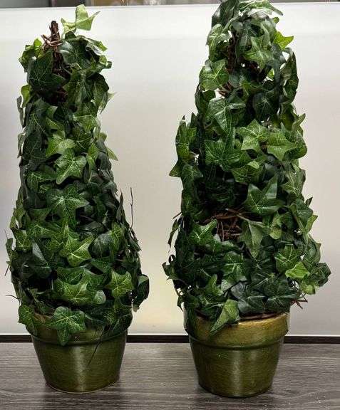 Artificial Ivy Topiary Trees in Green Pots