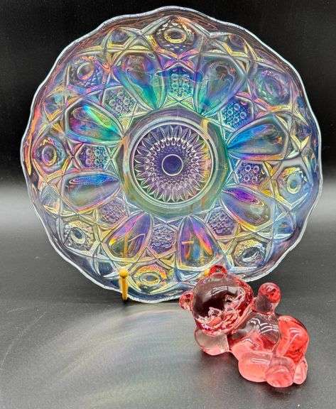 Federal Iridescent Glass Plate Fenton Cranberry Laying Bear Glass Bear