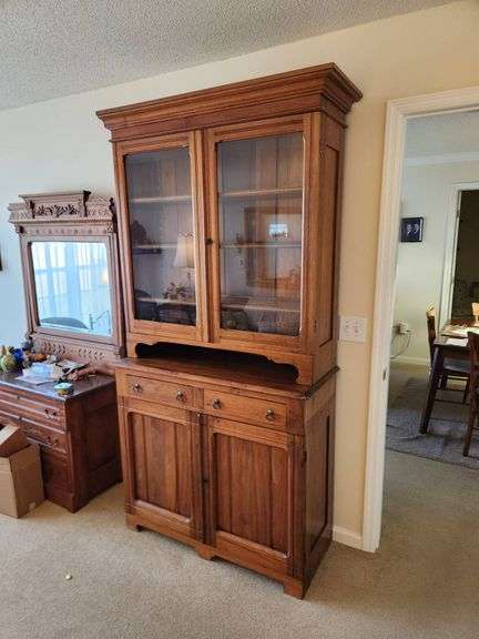 Antique American Victorian Oak Stepback Hutch Cabinet