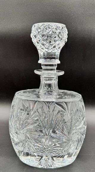 Beautiful Vintage European Lead Crystal Decanter with Diamond and Starburst Pattern