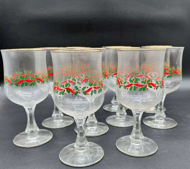 10 Clear Glass Goblets with Gold Trim and Holly Design