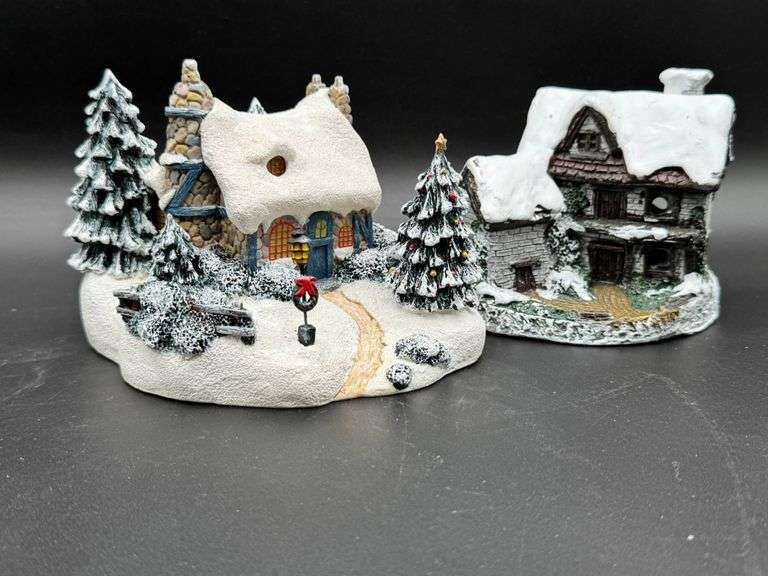 Snowy Village Decorative House Figurines, Set of 2