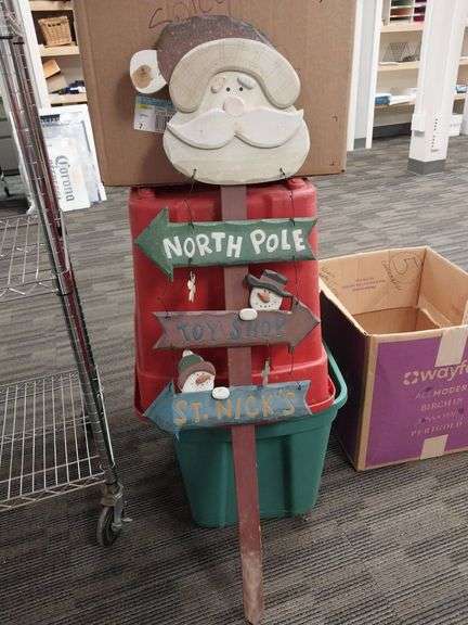 Holiday-Themed Wooden Santa Signpost With North Pole Directions, 42-1/3 ...