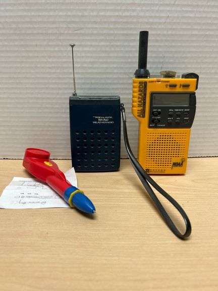 Mini Oregon Instrument Realistic Mini Weatheradio, Oregon Scientific WR-8000, and Interactive ...
