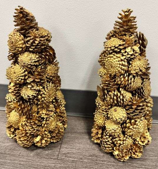 Gold-Tone Pinecone Tree Decorations