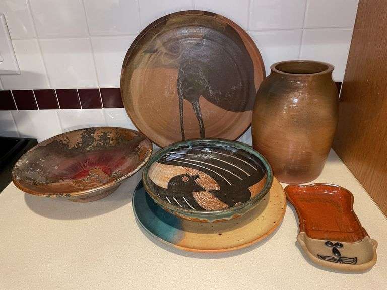 Ceramic /pottery dishware