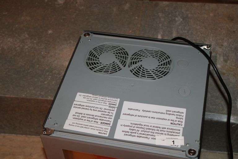 Red Bull Beverage Cooler - Auction Ohio