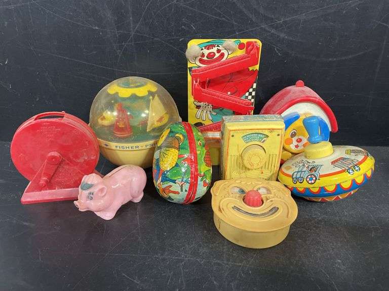 Grouping of vintage toddler toys