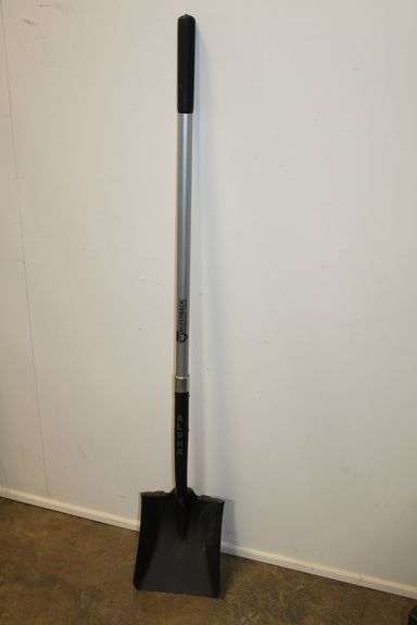 Silverback Square Head Shovel - Auction Ohio