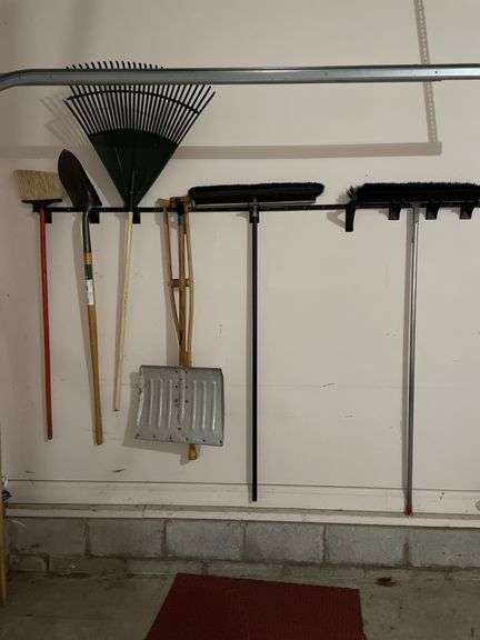 Long handle tools