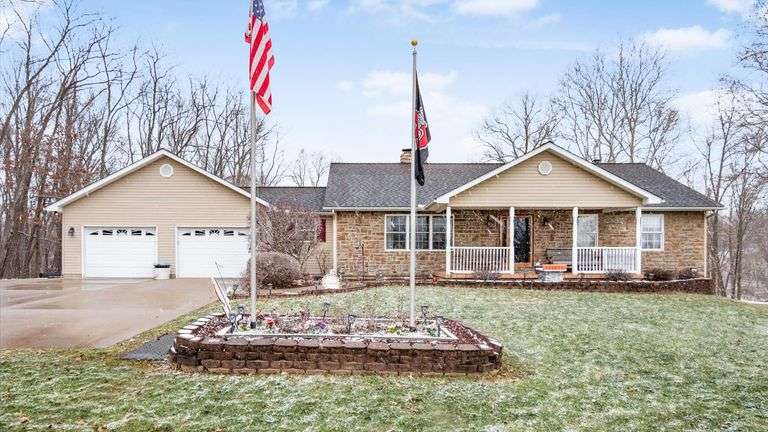 6135 County Road 113, New Lexington, OH 43764 - Reserve: $305,000