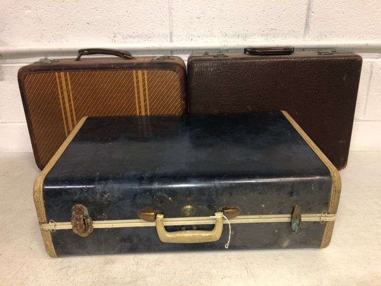 Vintage travel luggage suitcases