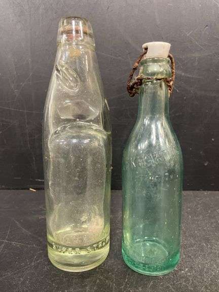 Cobb neck & swing top bottle