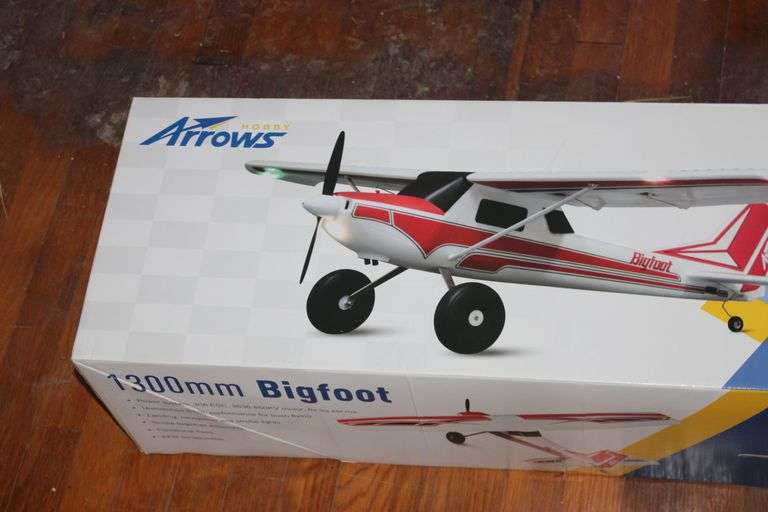 Arrows 1300mm Bigfoot Remote Controlled Model Plane Kit - Auction Ohio