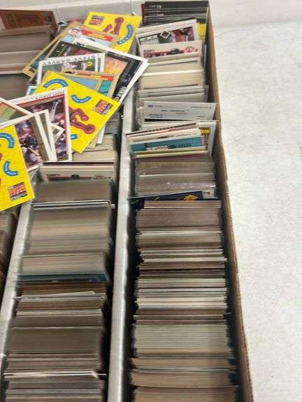 Large Collection of Sports Cards - Auction Ohio