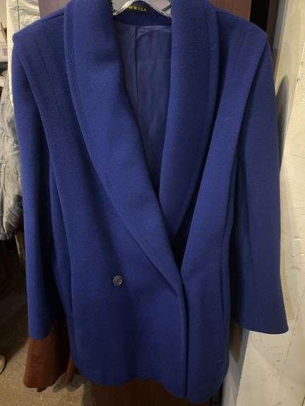 Ladies' Wool Coat Size XL