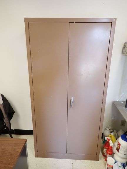 Interstate Locking Steel Cabinet - No key 6ft x 36" x 18"