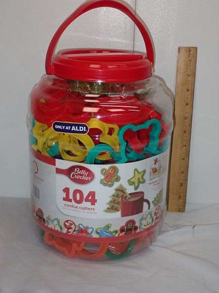 Betty Crocker 104 piece plastic cookie cutter set.
