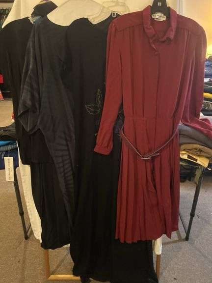 Ladies' Dress Outfits Size 12-M