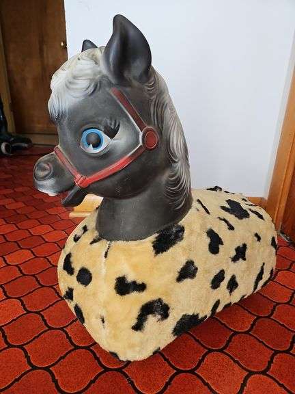 Vintage Horse Ride-On (w/ castors)