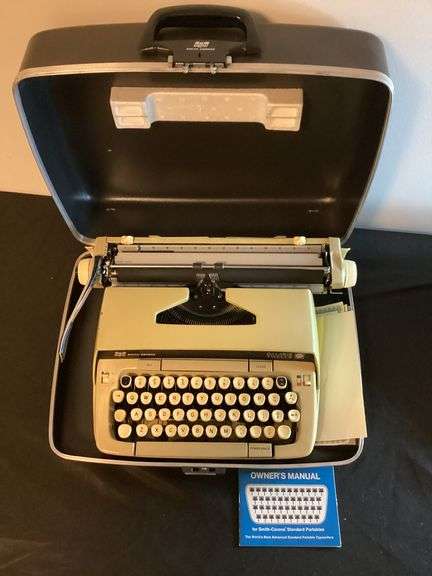Two Typewriters - Auction Ohio