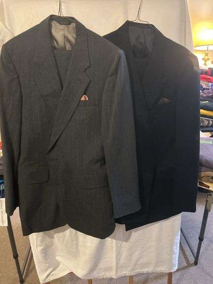 Men's Suits