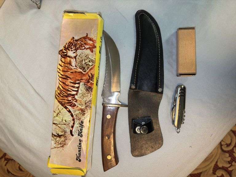 Knife & Pocket Knife