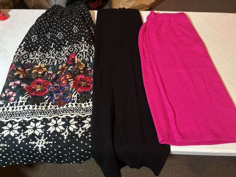 Ladies' Dress Skirts Size 14-L
