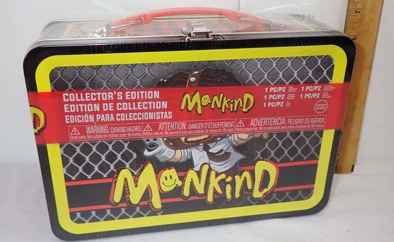 Mankind - WWE Collectors Lunch Box and Figure Bundle [GameStop Exclusive]