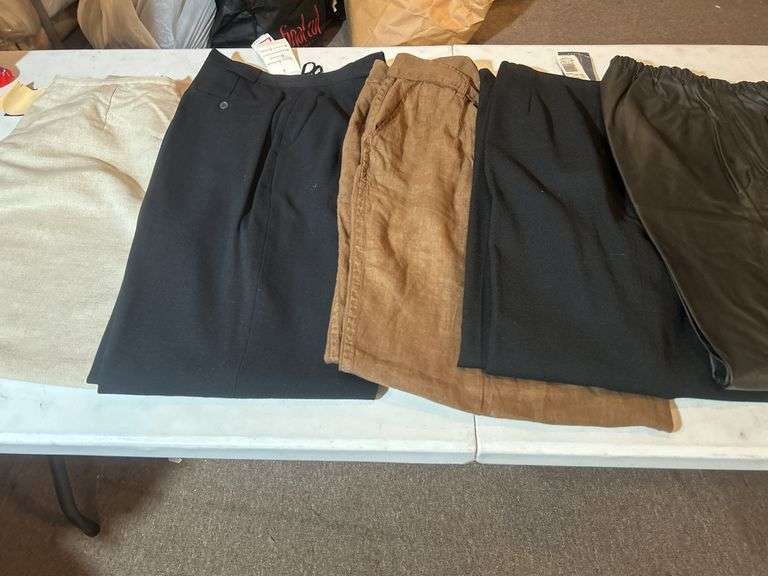 Ladies' Dress Pants Size 16