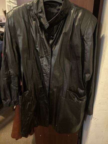 Ladies' Vintage Leather Coat Size 13-14