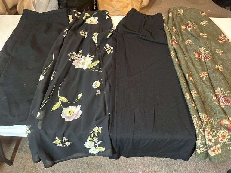 Ladies' Dress Skirts Size 16-XL