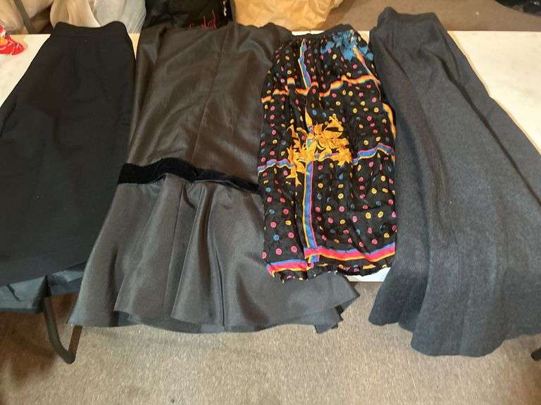 Ladies' Dress Skirts Size 14