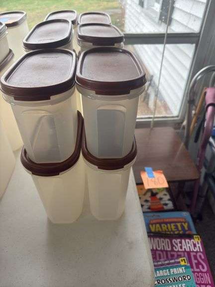 Tupperware Containers - Auction Ohio