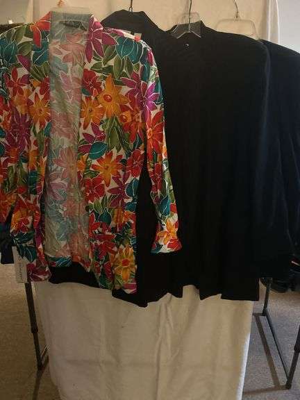 Ladies' Blazers Size 16-XL