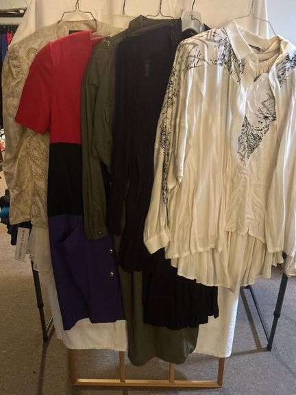 Ladies' Dress Outfits Size 14-L