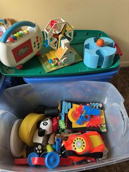 Fisher Price Ferris Wheel & Tote of Kid's Toys