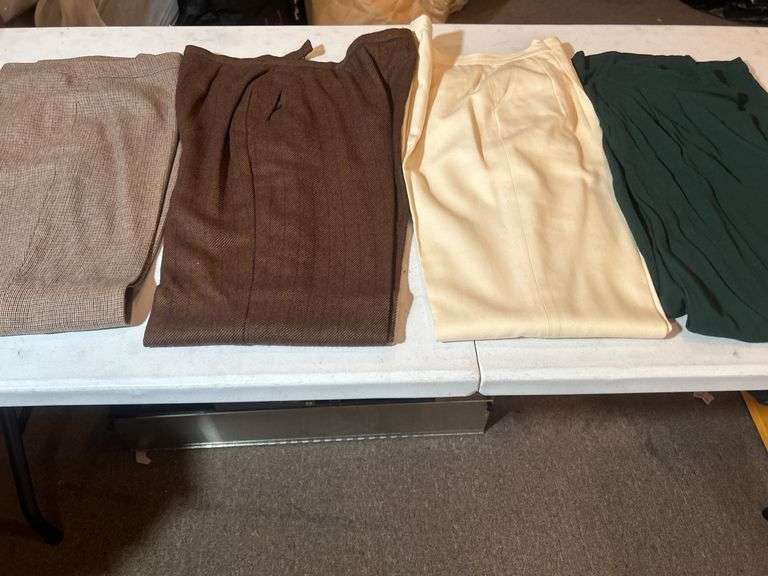 Ladies' Dress Pants Size 10