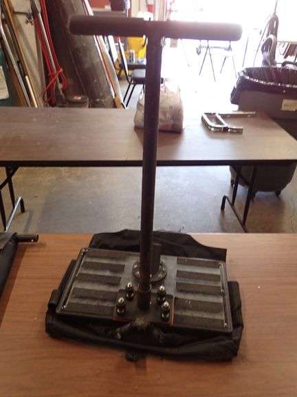 MEDIUM - WATER CLAW SUB-SURFACE SPOT LIFTER & FLOOD EXTRACTOR